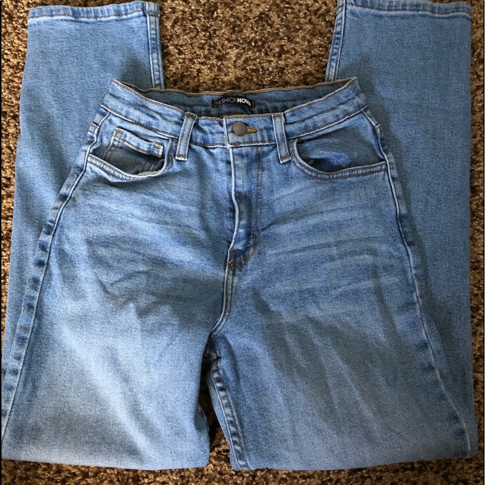 FASHION NOVA JEANS- Got It From My Mama Size 3